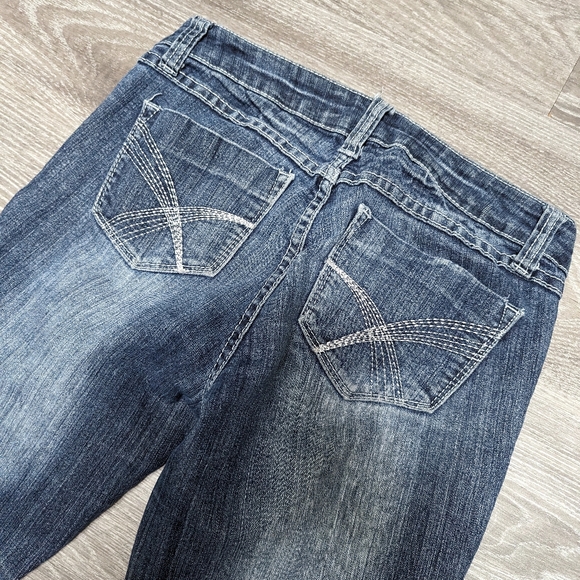 LONDON | low rise skinny cuffs - Picture 5 of 6